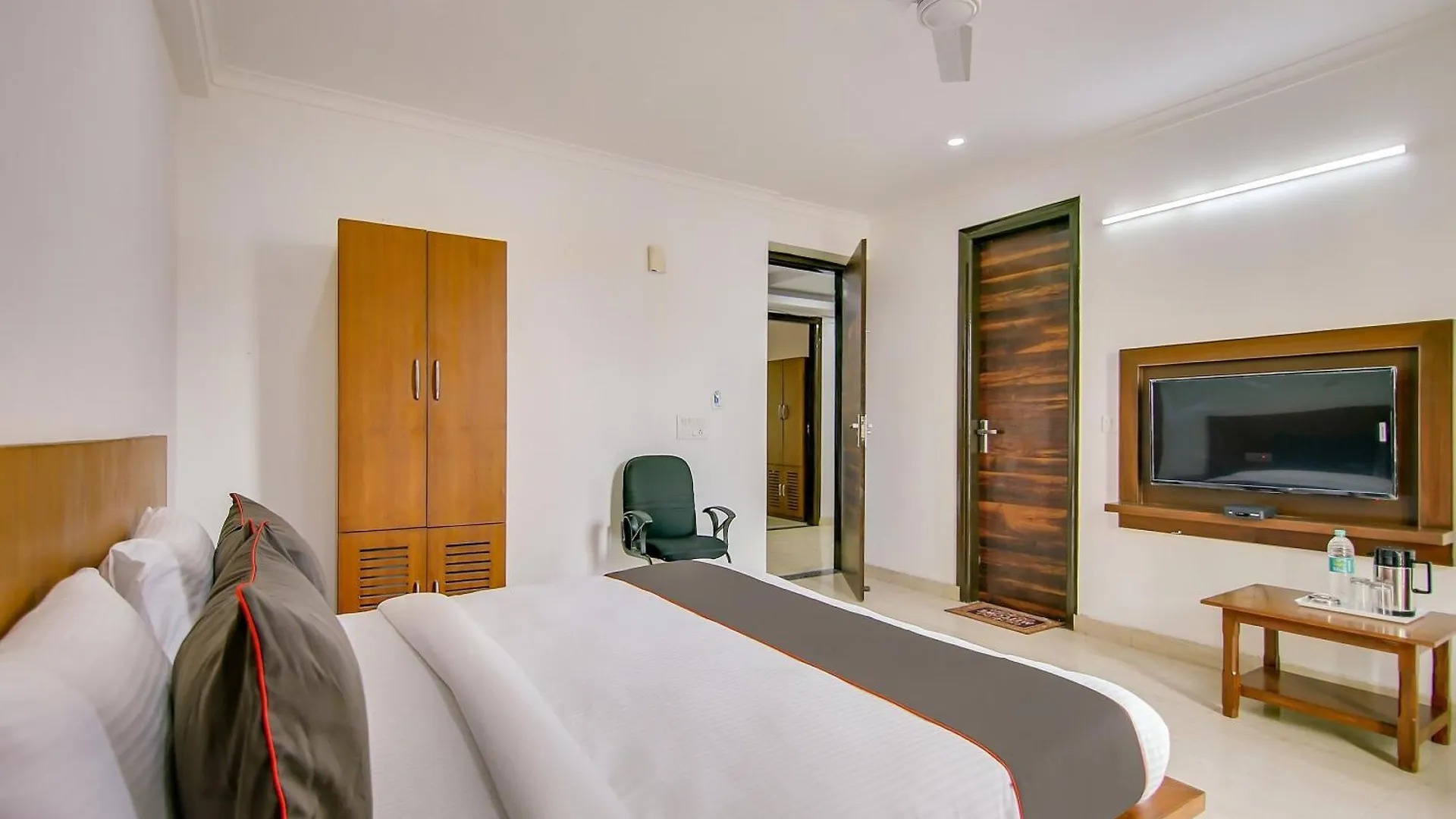 Hotel Collection O Near Appu Ghar Gurgaon 3*,  Indien
