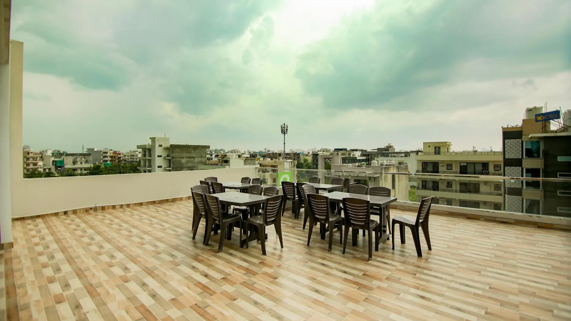 Hotel Collection O Near Appu Ghar Gurgaon