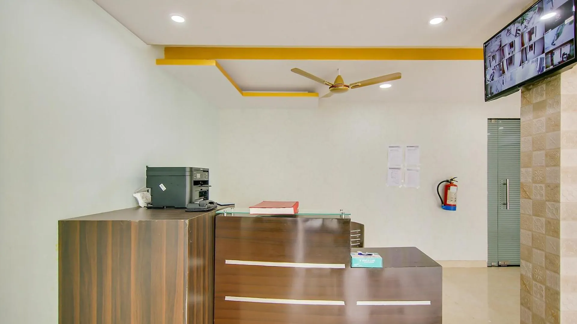 Hotel Collection O Near Appu Ghar Gurgaon